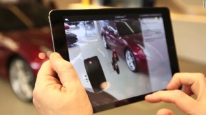Esta aplicación especialmente diseñada permite a los usuarios tomar una foto de un Ferrari y modificarlo virtualmente.