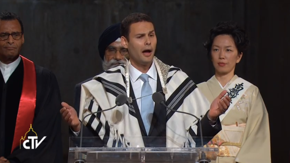 Oración interreligiosa Ground Zero Judío canta