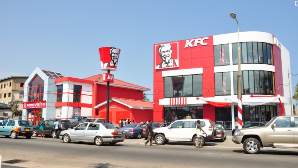 KFC en Accra, Ghana. La cadena cuenta con más de 700 restaurantes en África.