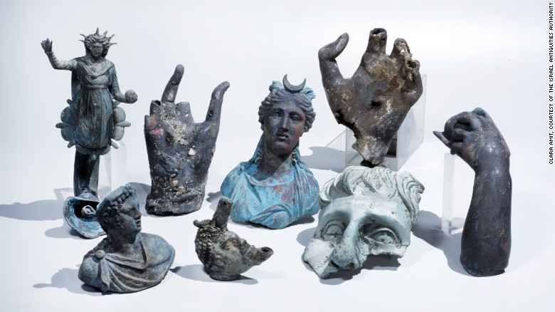 160516163624-shipwreck-ancient-roman-sculptures-exlarge-169