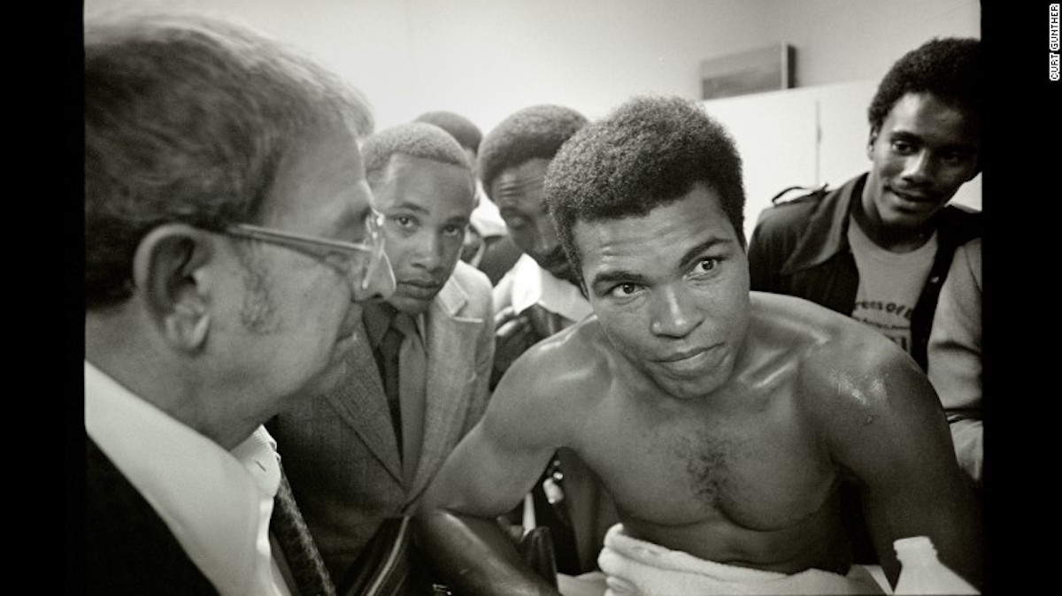 Muhammed Ali junto a su manager Angelo Dundee.