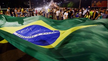 Brasil reacciona ante encarcelamiento de Lula