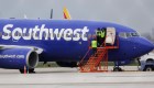 Pasajeros del vuelo accidentado de Southwest reciben US$ 5.000