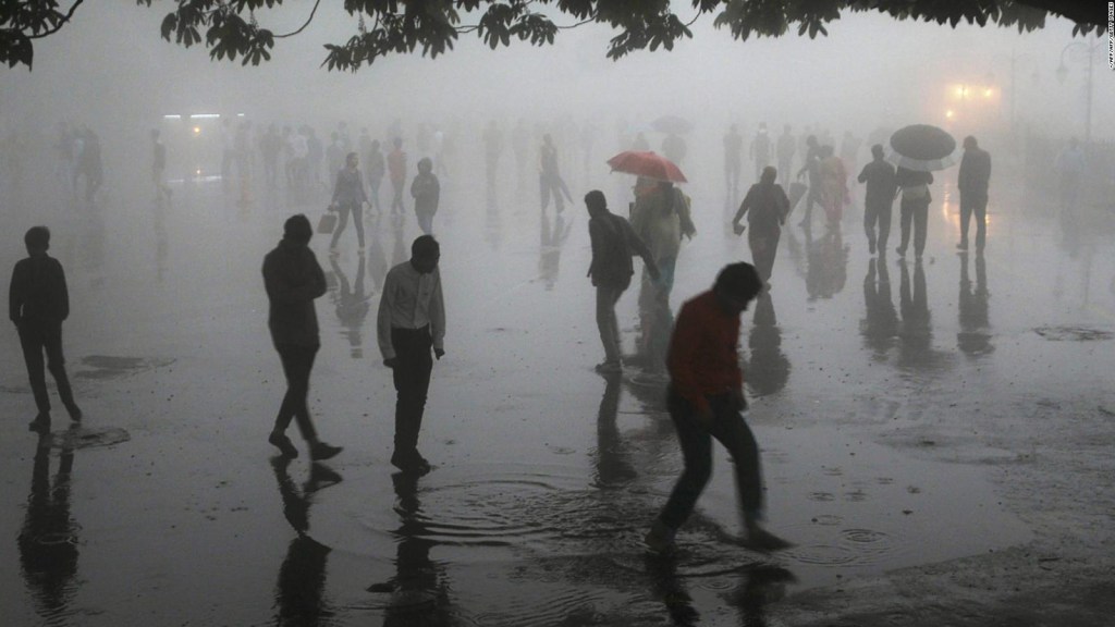 Decenas de muertos por tormentas de arena en la India