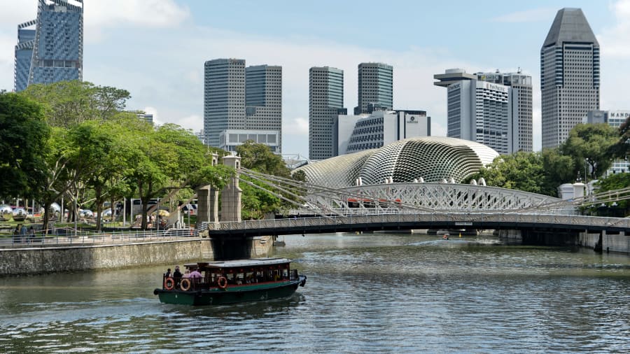 1. Singapur aparece en primera posición en la lista tras una encuesta en 142 países. Logró una puntuación de 97.