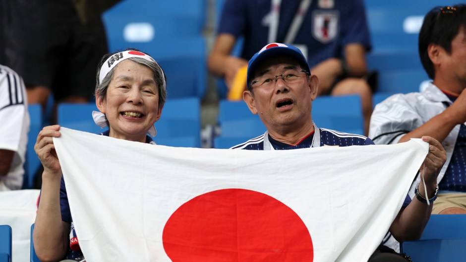 Fanáticos de Japón en la previa del partido ante Bélgica. (Crédito: Catherine Ivill/Getty Images)
