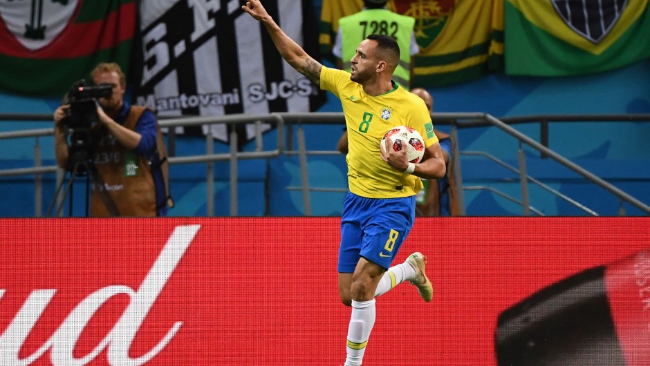 Renato Augusto marca en el minuto 76 y pone el partido Brasil 1 -2 Bélgica. (Crédito: JEWEL SAMAD/AFP/Getty Images)