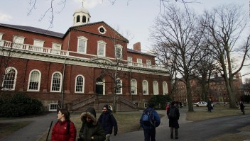 Asiáticos alegan discrimen en Harvard