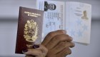 Ahora Perú también exige pasaporte a los venezolanos