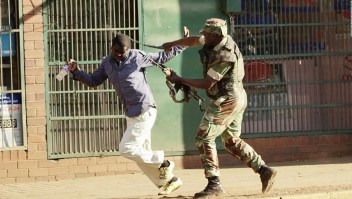Elecciones en Zimbabwe culminan en violencia y muerte
