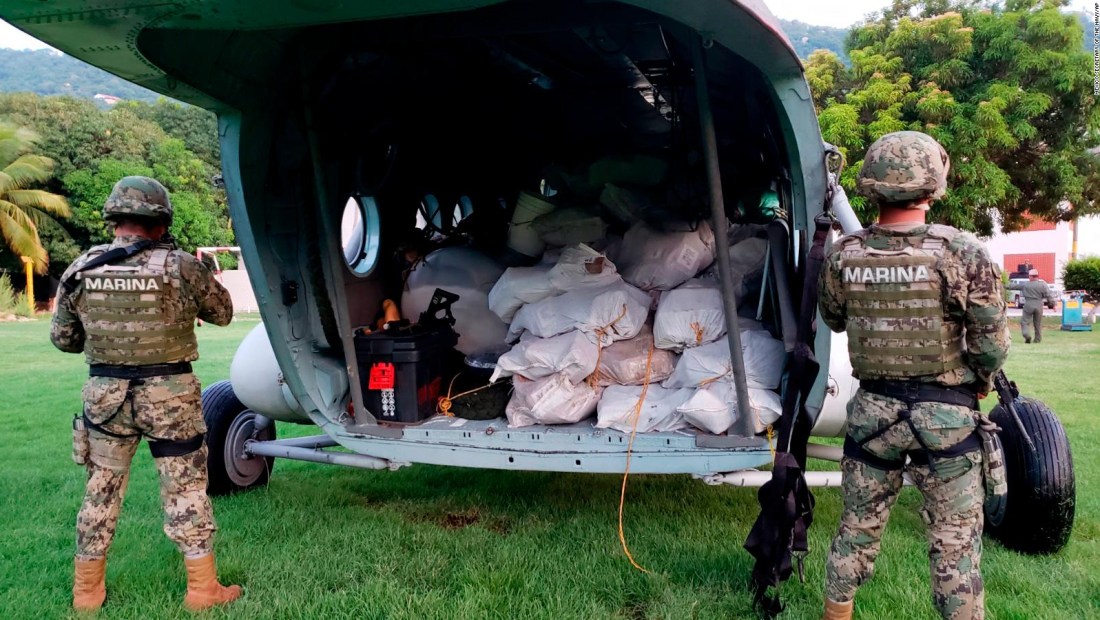 Armada de México incauta casi dos toneladas de presunta cocaína