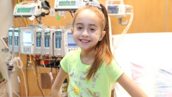La niña sorprendida por Drake recibió un trasplante de corazón