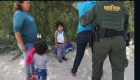 Más de 700 niños inmigrantes siguen separados de sus padres