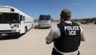 ICE arresta a más de 100 personas en Texas