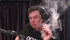 ¿Por qué Elon Musk fumó marihuana en este podcast?