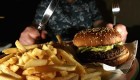 ¿Cuánta comida rápida consumen los adultos en EE.UU.?