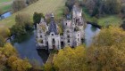 Ahora puedes ser dueño de un castillo francés por menos de 60 dólares