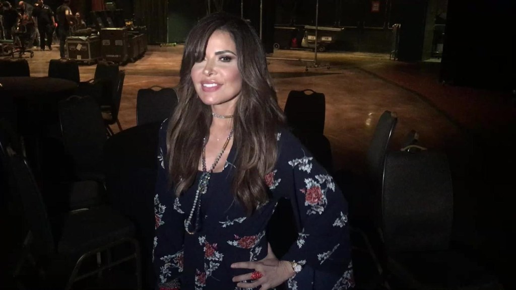 Este es el look de Gloria Trevi