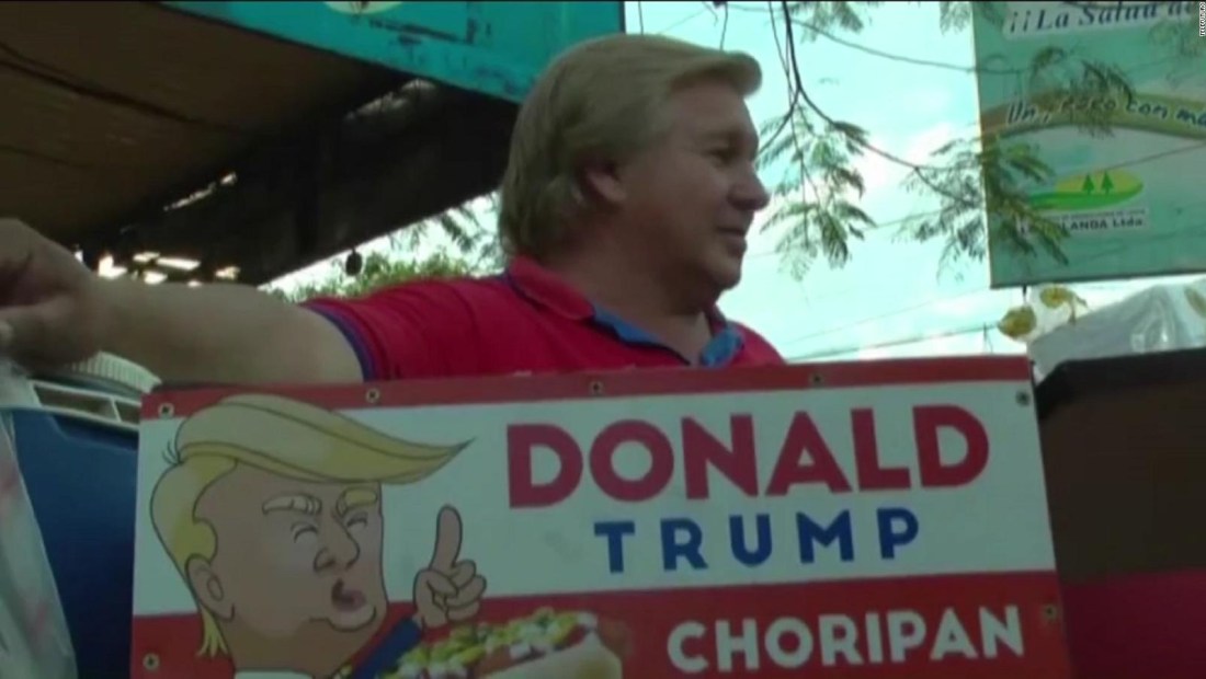En Paraguay, Donald Trump vende choripán
