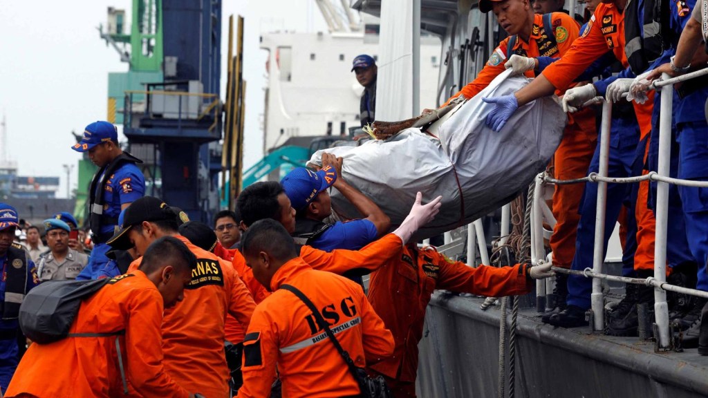 Lo que sabemos sobre el avión de Lion Air que se estrelló en Indonesia con 189 pasajeros