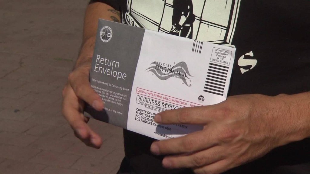 Veterano deportado emite su voto por primera vez en las elecciones de EE.UU