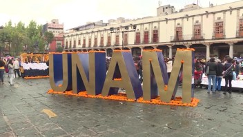 La UNAM rinde honor a los muertos