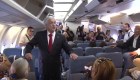 Piñera recibe a chilenos que salen de Venezuela