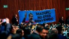 Legisladores mexicanos colocaron una pancarta contra presencia de Nicolás Maduro