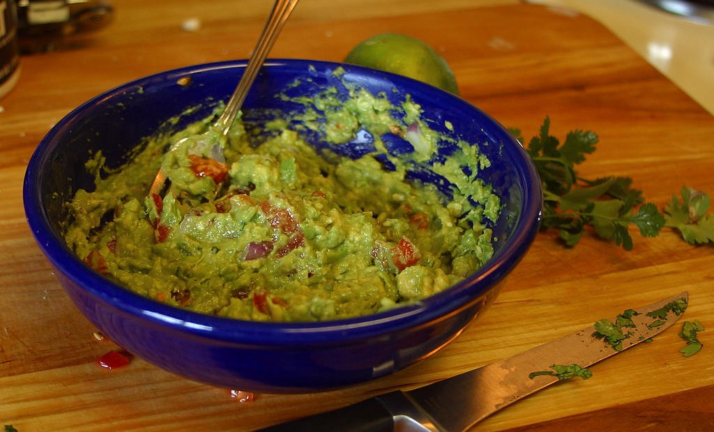 File photos of salsa and guacamole. Photos found at www.pdphoto.org.