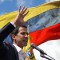 Guaidó le pide a los venezolanos mantenerse en las calles