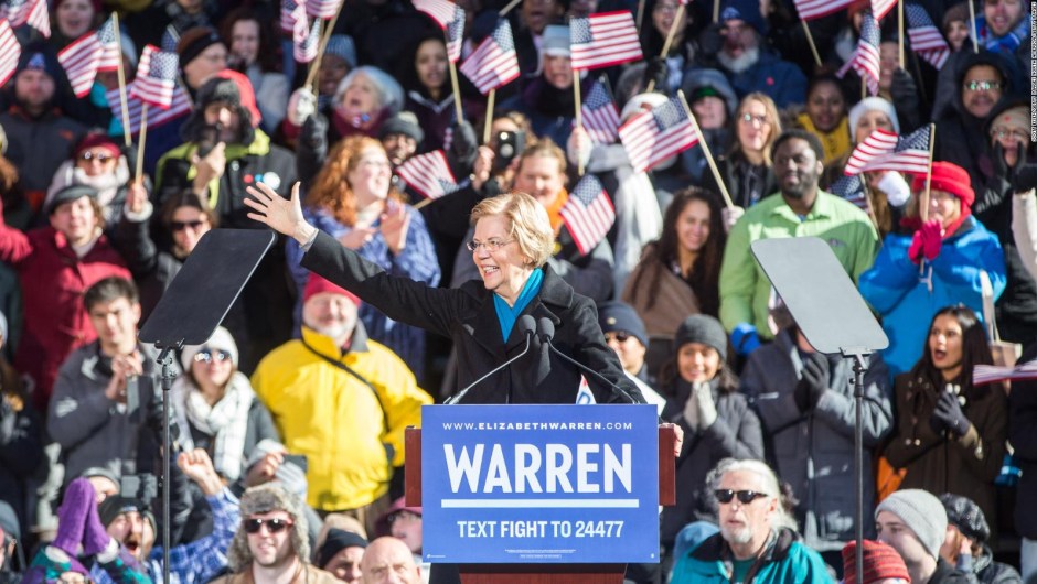 Warren lanza precandidatura presidencial y ataca a Trump