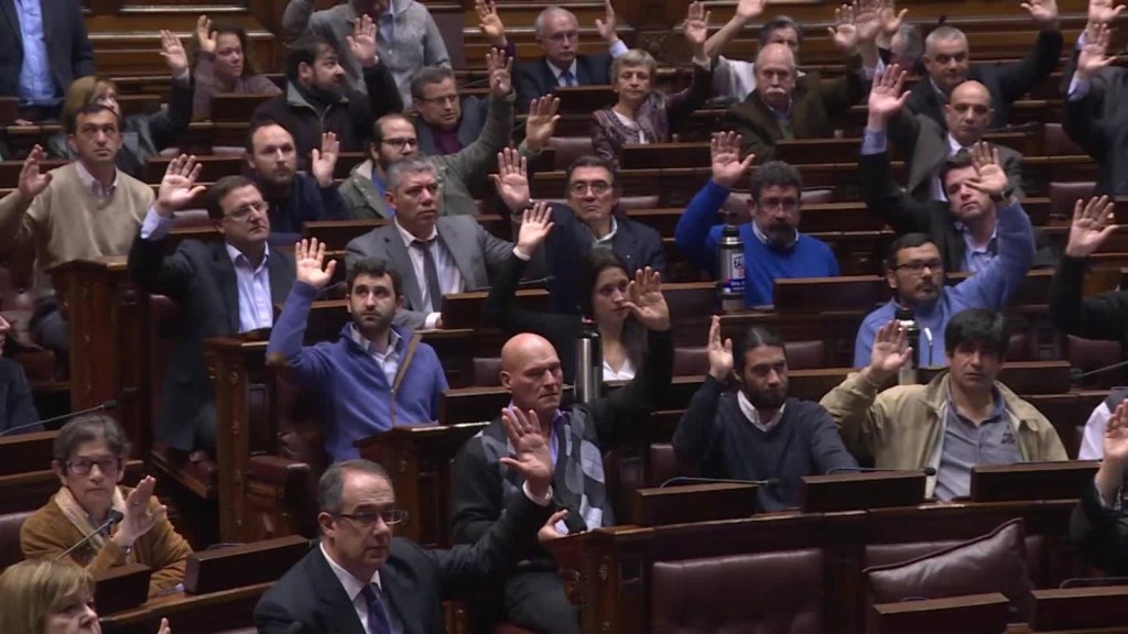 Los pendientes de Uruguay en el combate a la corrupción