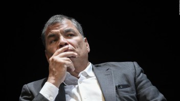 Óscar Vela habla sobre la revolución de Rafael Correa
