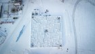 Enorme laberinto de nieve establece un nuevo récord Guinness