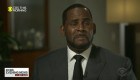 R. Kelly niega todos los cargos de abuso sexual