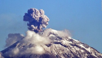 México: Violenta erupción del volcán Popocatépetl