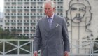 El príncipe Carlos de Inglaterra llega a Cuba en visita oficial
