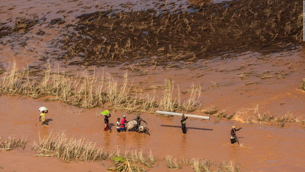 Dron muestra la destrucción del ciclón Idai en Mozambique