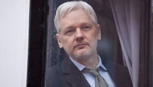 Assange niega relación con el Gobierno de Putin