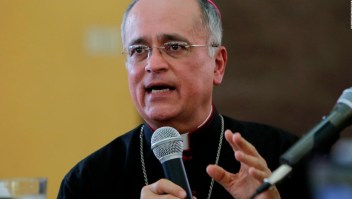 Obispo crítico de Ortega parte al Vaticano por seguridad