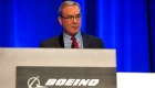 Boeing enfrenta una nueva batalla en el directorio