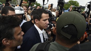 #MinutoCNN: Junto a Leopoldo López, Guaidó inicia la Operación Libertad