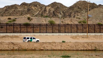 A US Border Patrol is seen from Mexico while patrolling along the border line between the cities of El Paso, Texas, in the United States, and Ciudad Juarez, Chihuahua state, Mexico on April 7, 2018. The US states of Texas and Arizona on Friday announced plans to send National Guard troops to the southern border with Mexico after President Donald Trump ordered a thousands-strong deployment to combat drug trafficking and illegal immigration. / AFP PHOTO / HERIKA MARTINEZ (Photo credit should read HERIKA MARTINEZ/AFP/Getty Images)
