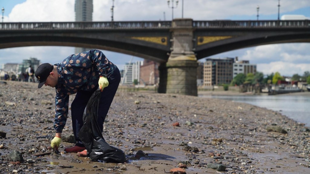 Contaminación en Londres: el río de plástico que fluye hacia el mar