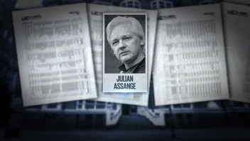 Rafael Cox Alomar asegura que Assange es un mercader que tiene una agenda en particular