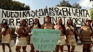 La lucha de los indígenas ecuatorianos por proteger su hogar