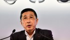 CEO de Nissan renuncia después de admitir que le pagaron en exceso