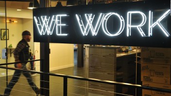 WeWork retrasaría su salida a mercado