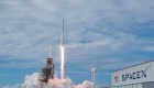 SpaceX quiere enviar Internet desde el espacio en el 2020