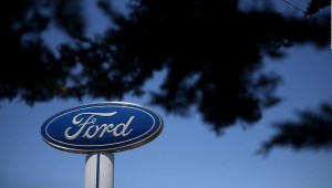Ford: ganancias caen 57%